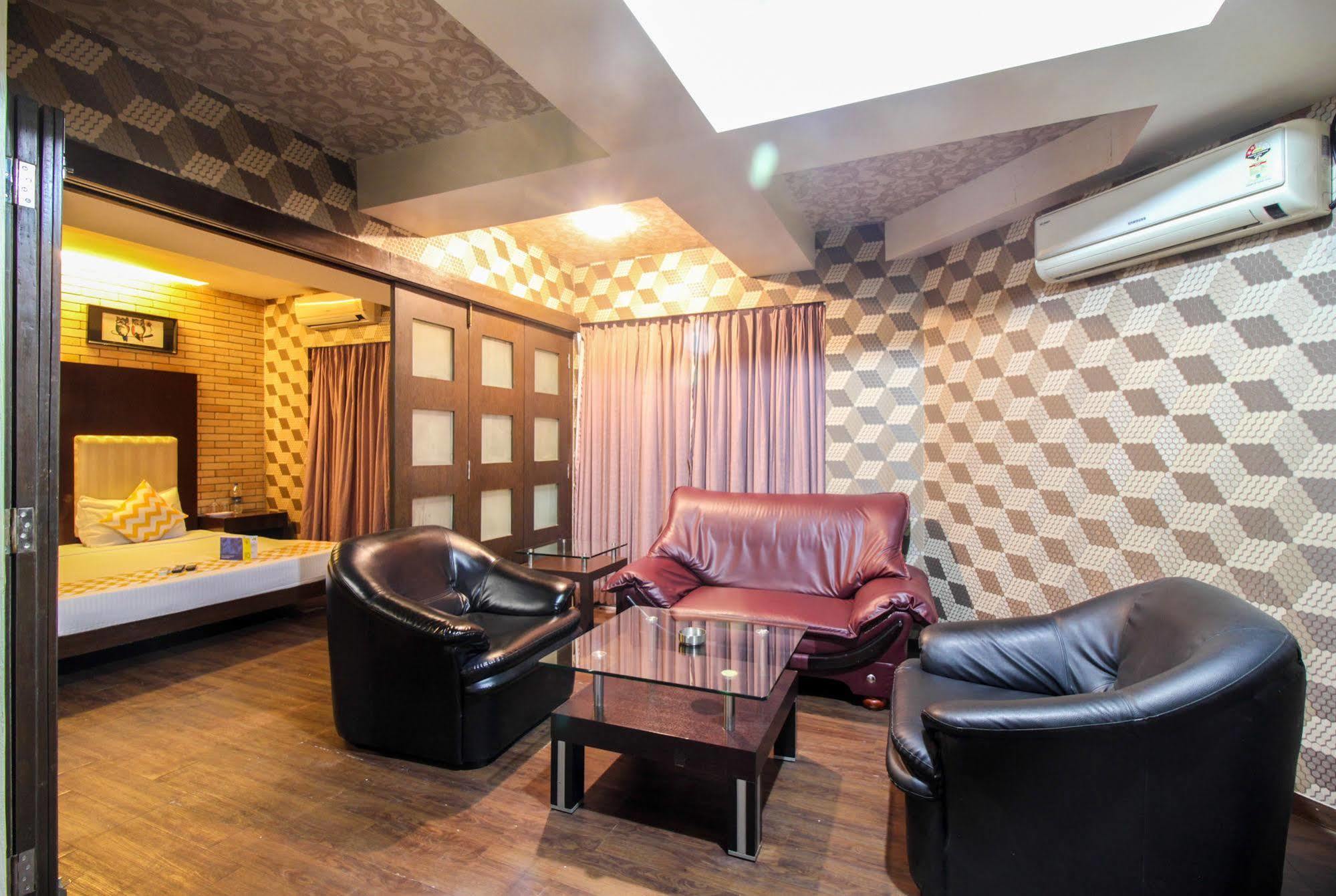 Fabhotel Savoy Suites Mumbai Airport Exteriör bild