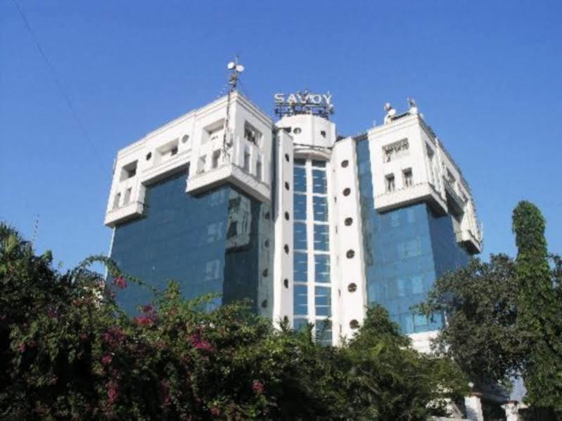 Fabhotel Savoy Suites Mumbai Airport Exteriör bild