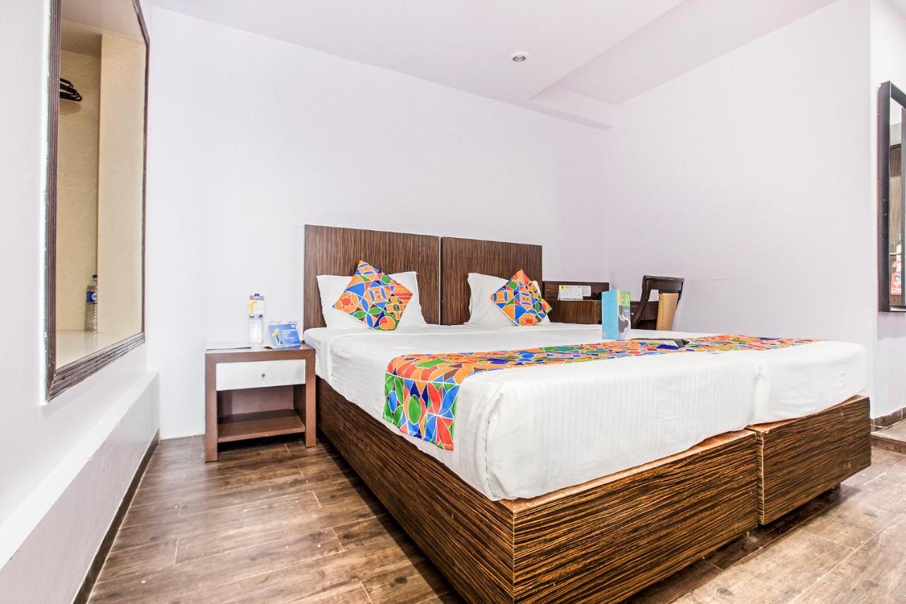 Fabhotel Savoy Suites Mumbai Airport Exteriör bild