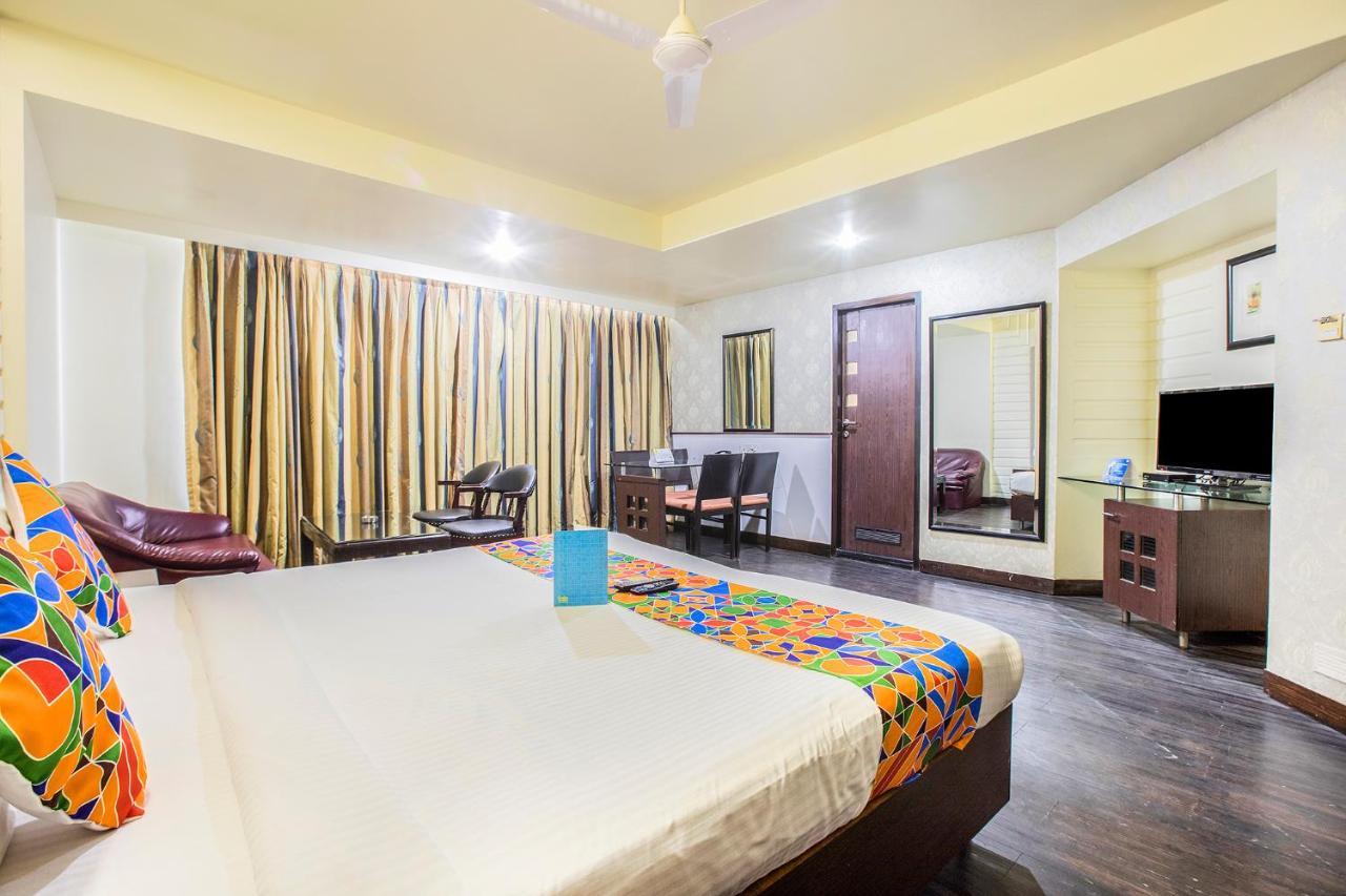 Fabhotel Savoy Suites Mumbai Airport Exteriör bild